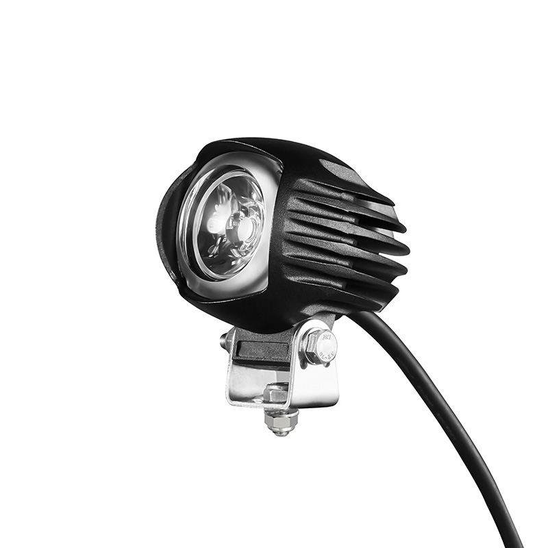 Nova delovna luč SPOT Led